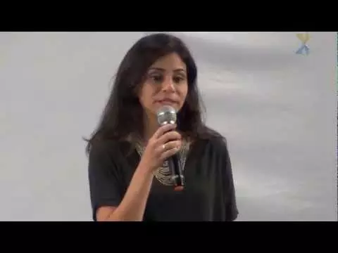 A Psicóloga Mestranda em Psicologia Social Fernanda Nunes Faz Relatos de Três Curiosos Casos de Salvamentos que Ocorreram com Ela – Depoimento Prestado na Palestra Domingueira de nossa Instituição (Espaço Emes, 18h, Entrada Franca), no Dia 19 de Fevereiro de 2012.