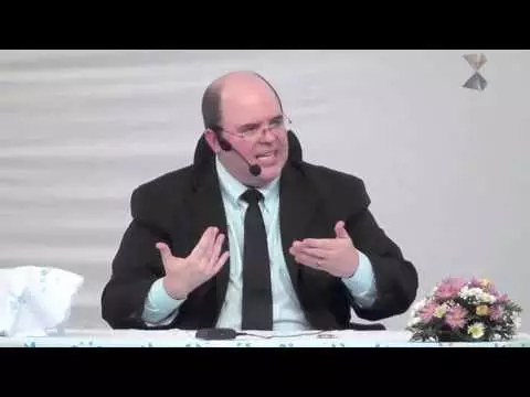 Chico Xavier – estigmas ocultos do Cristo e outros sinais de santidade