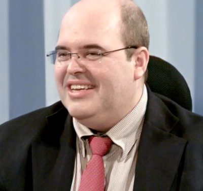 Propiciando-nos contatos construtivos fora do corpo.