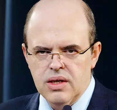 Três causas fundamentais