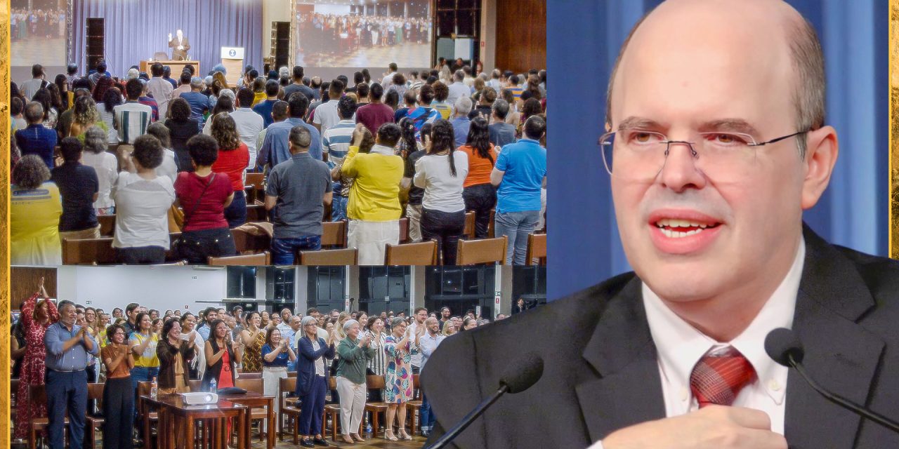 Retorno das palestras públicas presenciais do orientador espiritual Benjamin Teixeira de Aguiar