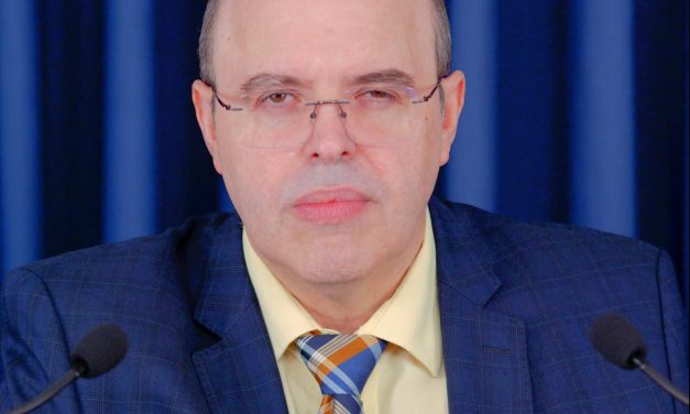 Moralismo hipócrita