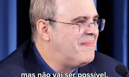 Quem exige santidade…