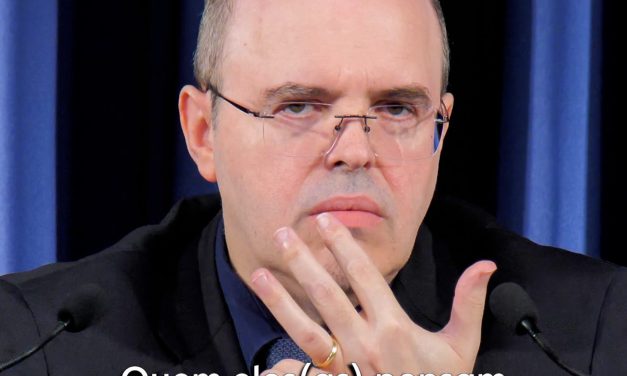 Arrogância americana