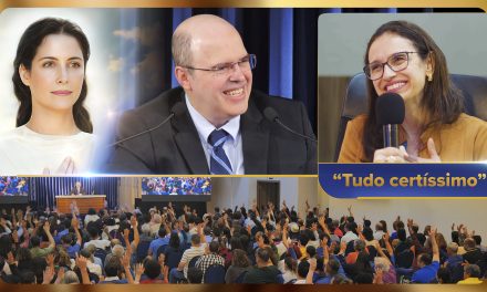 Mensagens mediúnicas ao vivo, na palestra do orientador espiritual Benjamin Teixeira de Aguiar