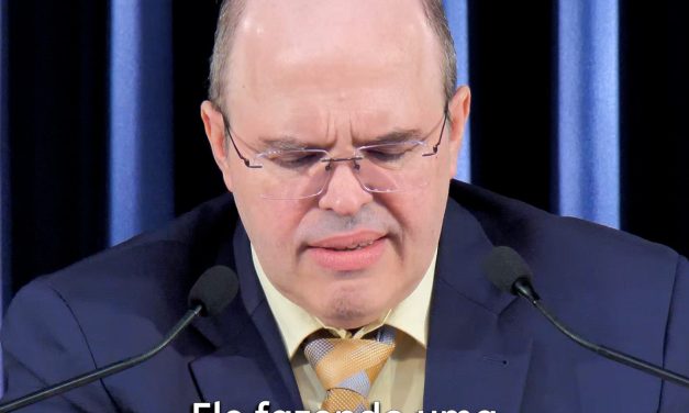 Grande serviço de Felca