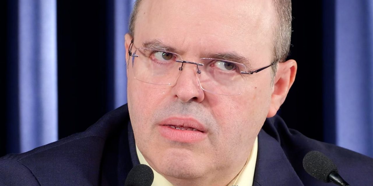 Pais(mães) lobos(as) em pele de cordeiro