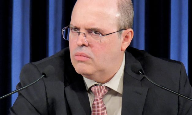 Alemanha dos anos 1930 e EUA de 2025