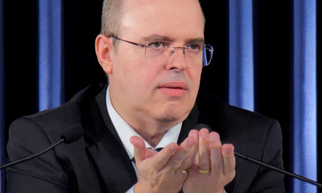 Judeus: condenando Jesus e usando evangélicos