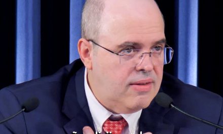 Palácio ou prisão?