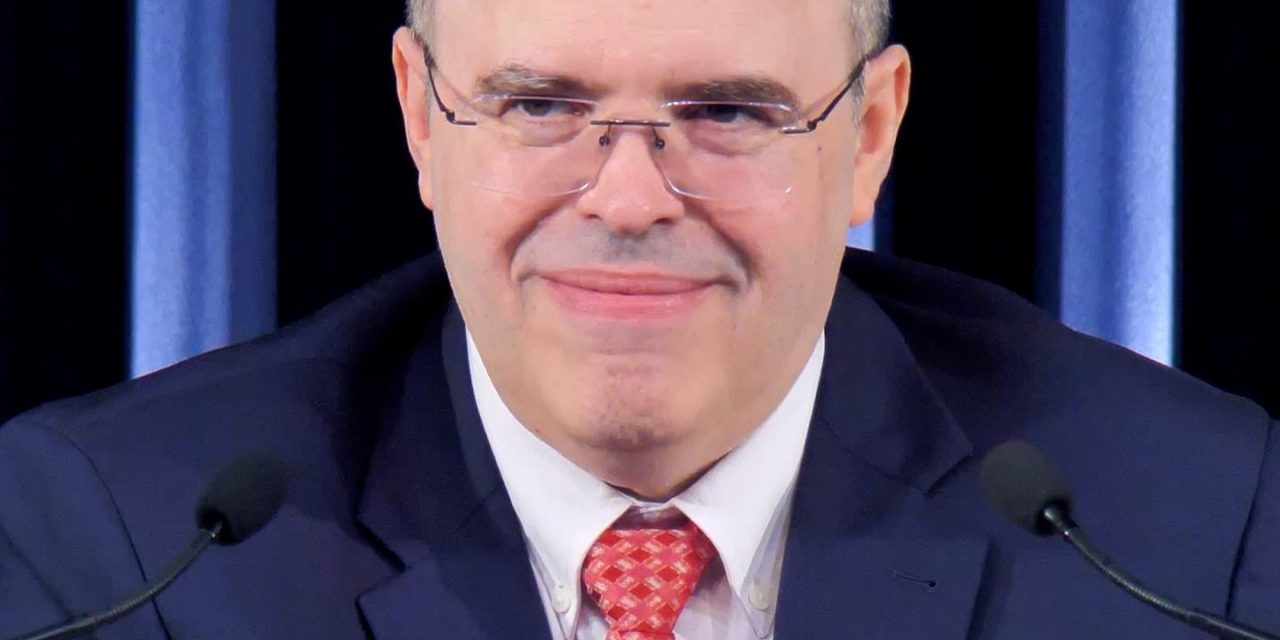 O grande erro de Paulo Gustavo