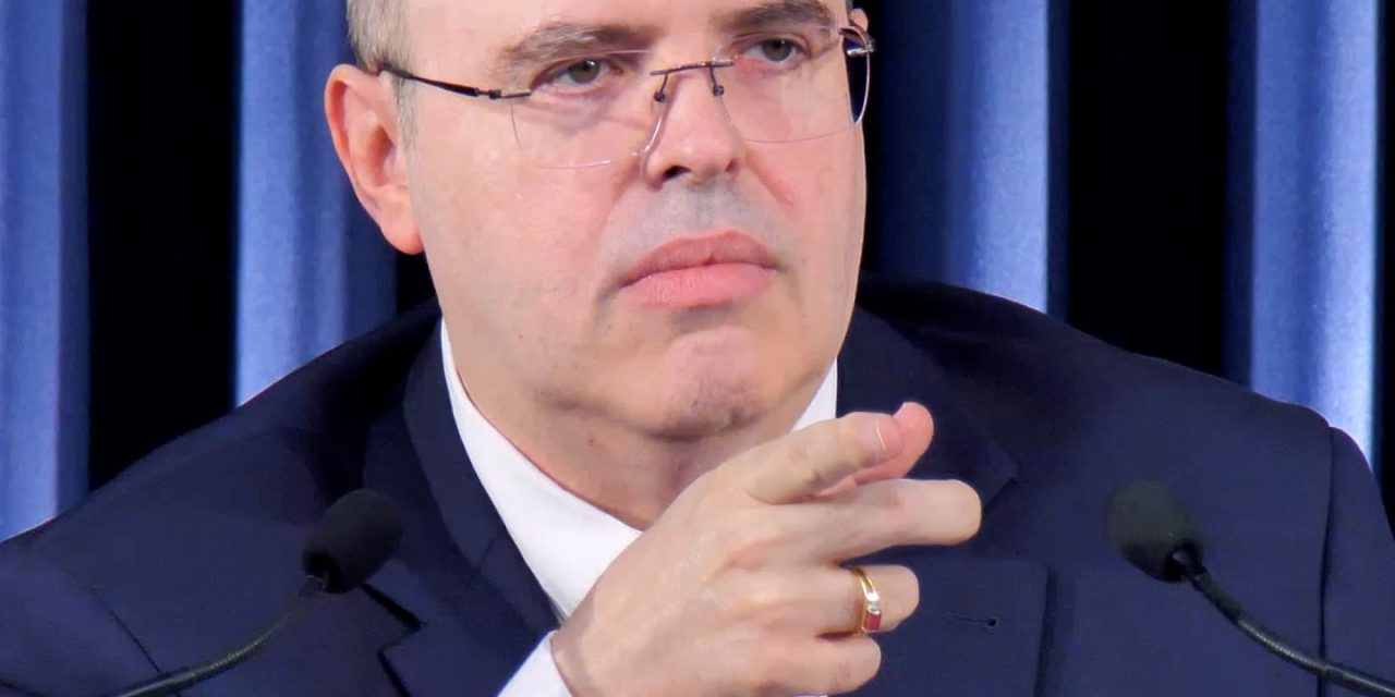 Quem cresce pelo ódio