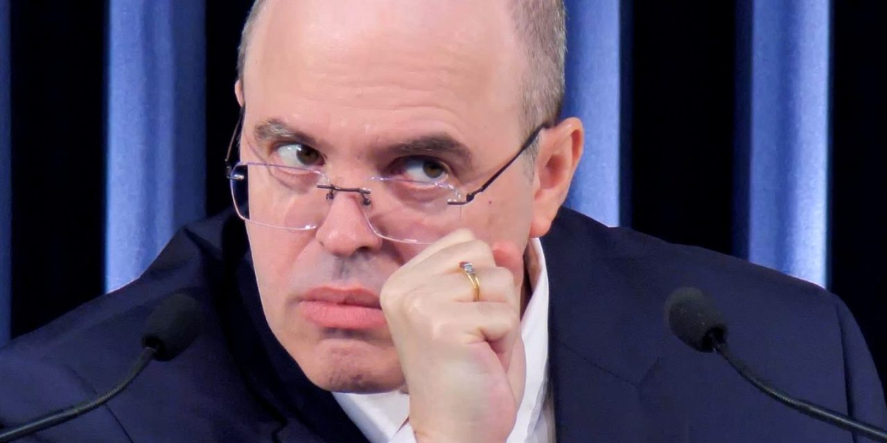 Igreja Católica e a opressão milenar às mulheres