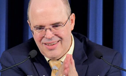 Elogio e desespero, na imprensa internacional