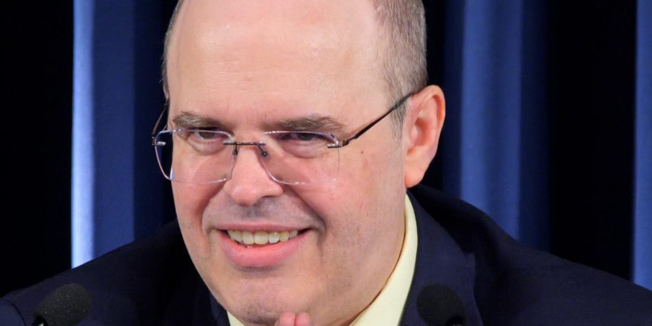 O novo e o antigo – onde está a decadência e a excelência?