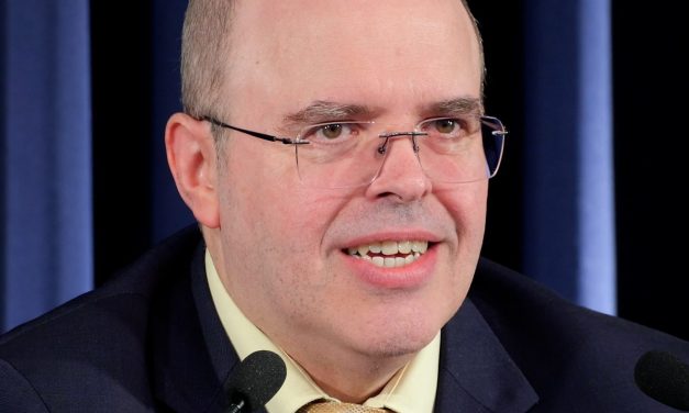 Ataque da igreja às mulheres e nosso dever de reagir