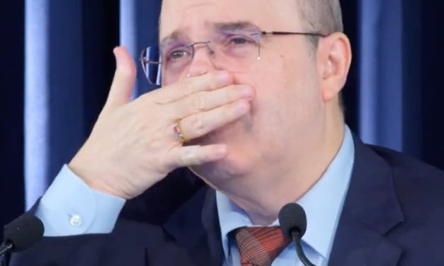 Gays em relacionamentos “heterossexuais”