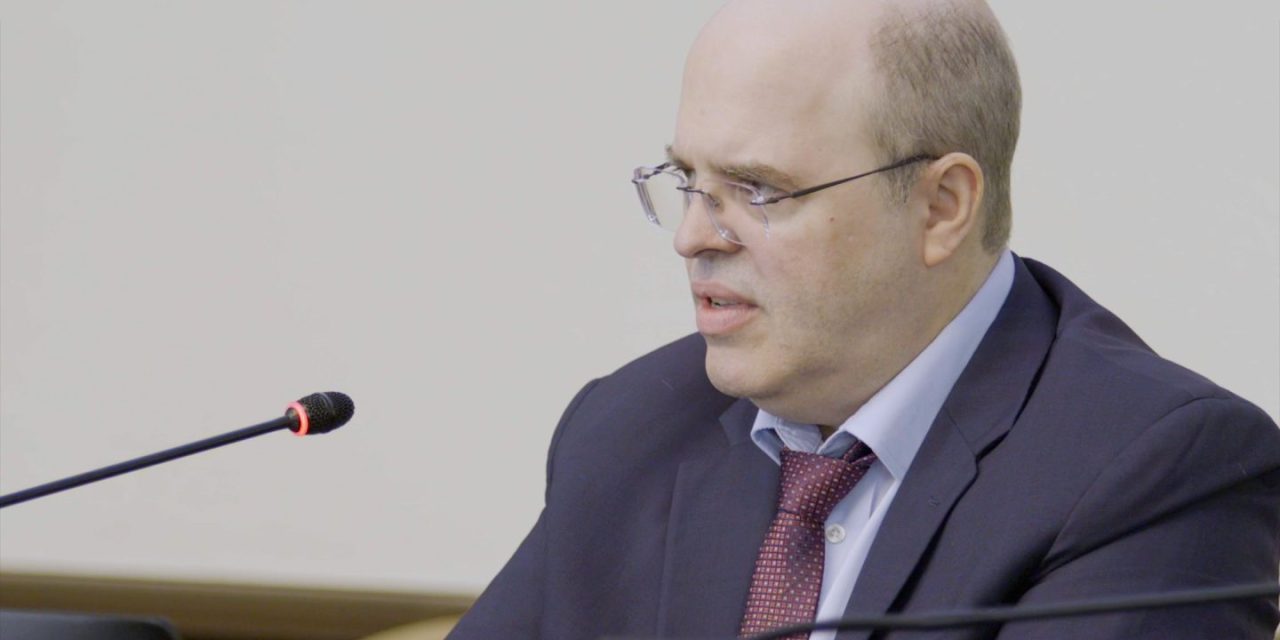 Alan Turing: o gênio e herói morto pela homofobia