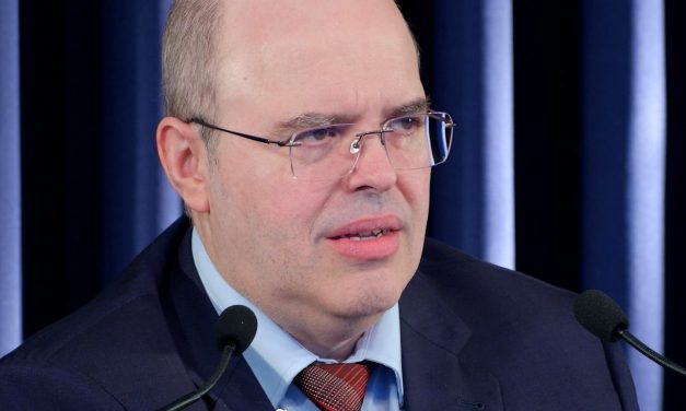 Dificuldade de ser jovem e a chegada aos 40 anos