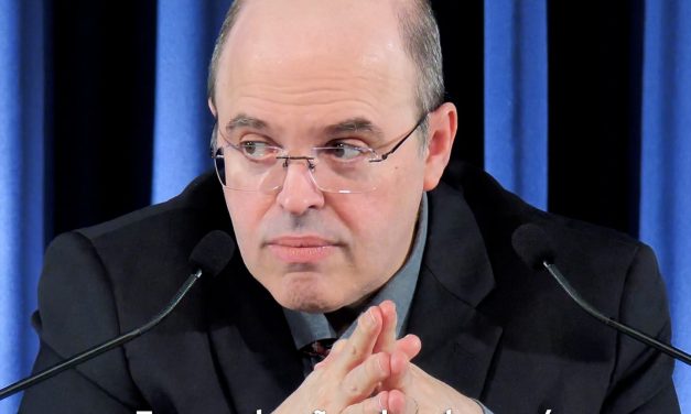 Almas gêmeas e arqui-inimigos(as)