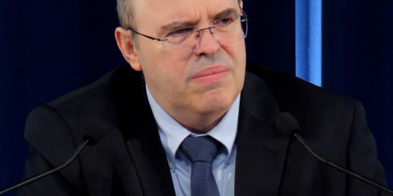 Deus, carmas e guerras