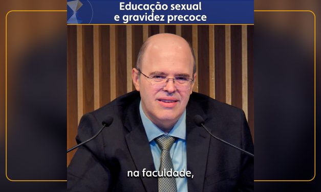 Educação sexual e gravidez precoce