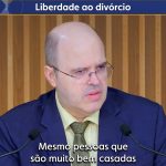 Liberdade ao divórcio