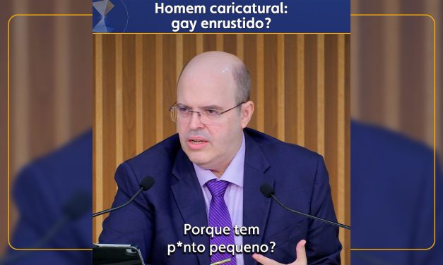 Homem caricatural: gay enrustido?