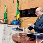 Mais flashes da solenidade especial em que a Alese concedeu ao orientador espiritual Benjamin Teixeira de Aguiar a Medalha da Ordem do Mérito Parlamentar