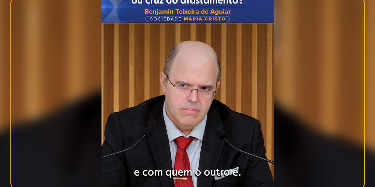 Cruz do convívio ou cruz do afastamento?