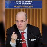 Saindo do armário – e da prateleira
