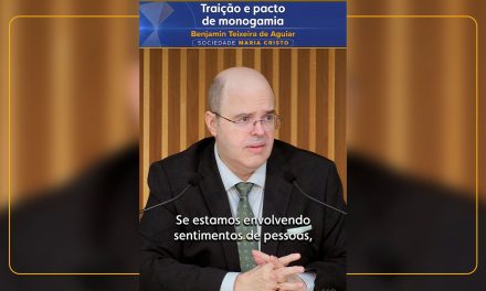 Traição e pacto de monogamia