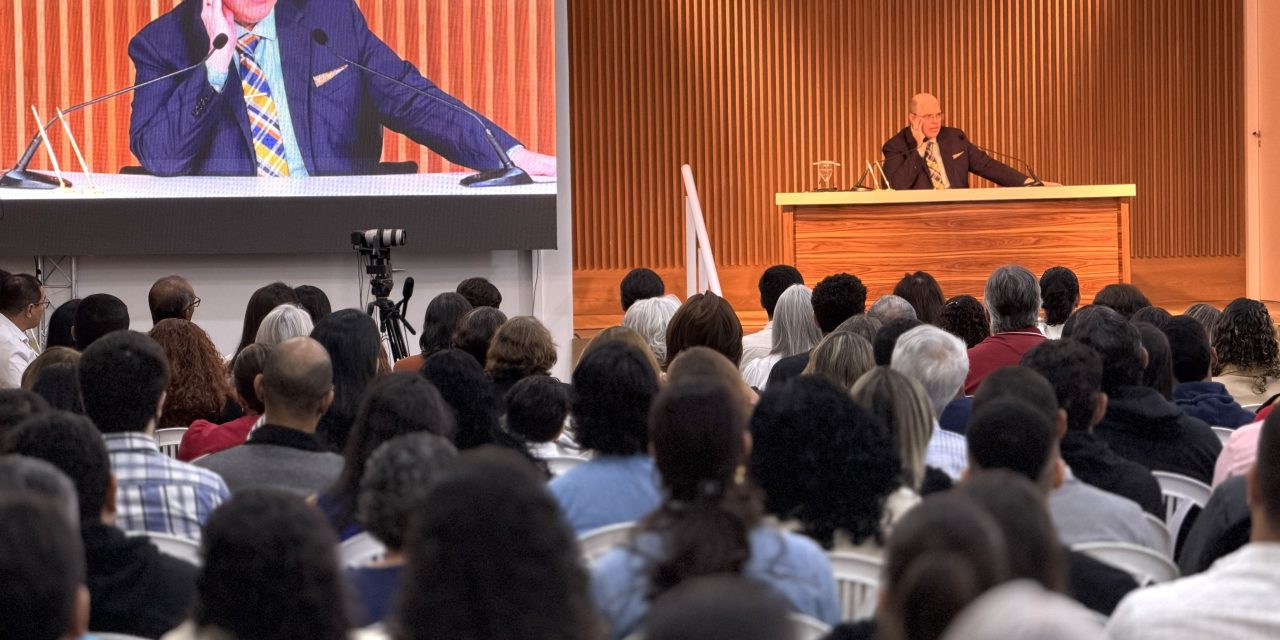 Palestras com Benjamin Teixeira de Aguiar – domingos, 18h, entrada franca