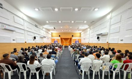 Palestras com Benjamin Teixeira de Aguiar – domingos, 18h, entrada franca