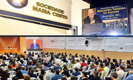 A Viva Colmeia do Primeiro e Único Templo de Maria Cristo sobre a Terra