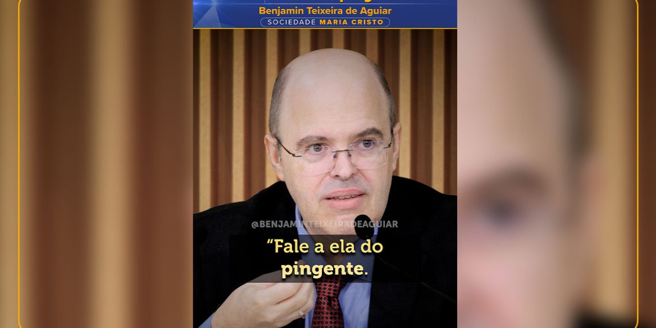 O espírito e a história do pingente