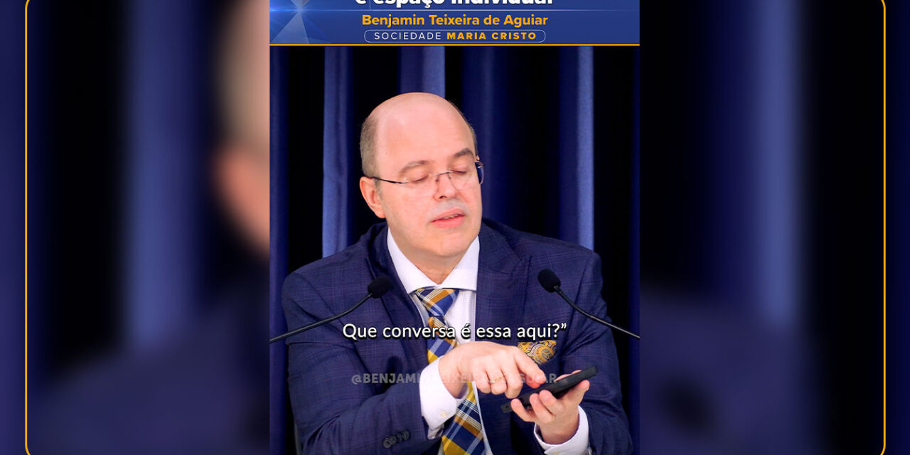Celular alheio, voz espiritual e espaço individual