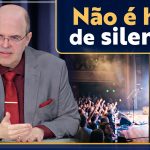 Covardia de artistas, influenciadores e religiosos que não se posicionam politicamente