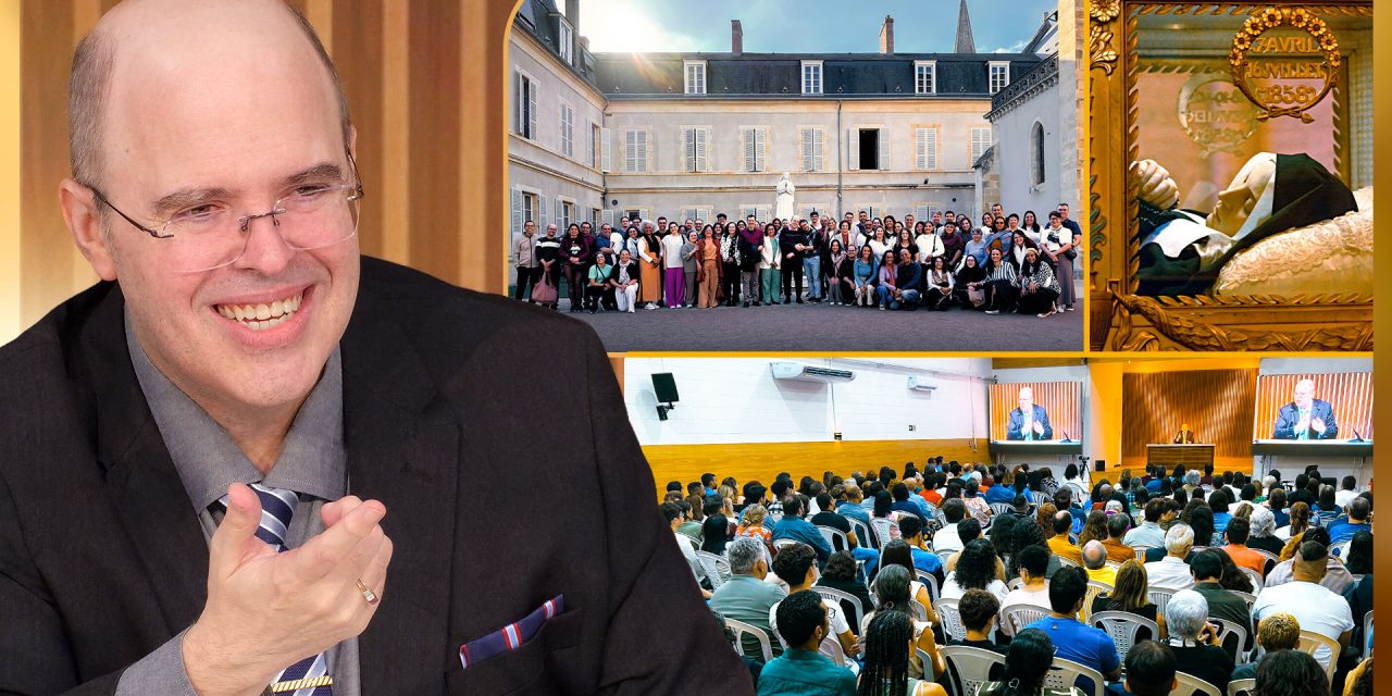 Retorno da França e primeira palestra pública presencial do orientador espiritual Benjamin Teixeira de Aguiar