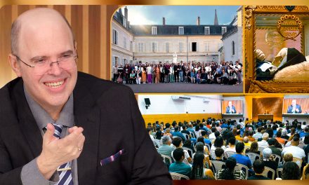 Retorno da França e primeira palestra pública presencial do orientador espiritual Benjamin Teixeira de Aguiar