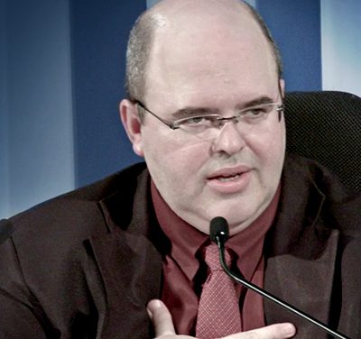 Dedicação ao nosso “eu melhor”.