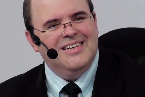 Graves Assuntos sobre as Reuniões Públicas de Domingos do ISQ.