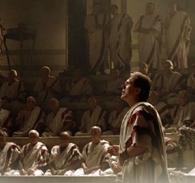 Reencarnação de Emmanuel e o poder político.