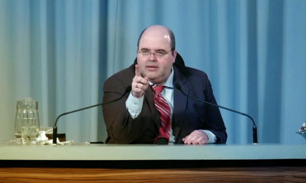 Fanatismos dentro e fora das religiões