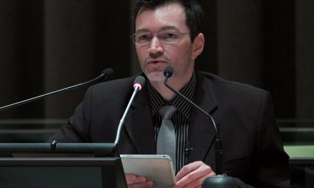 Um impactante e quase assustador vídeo sobre o Arcanjo Gabriel